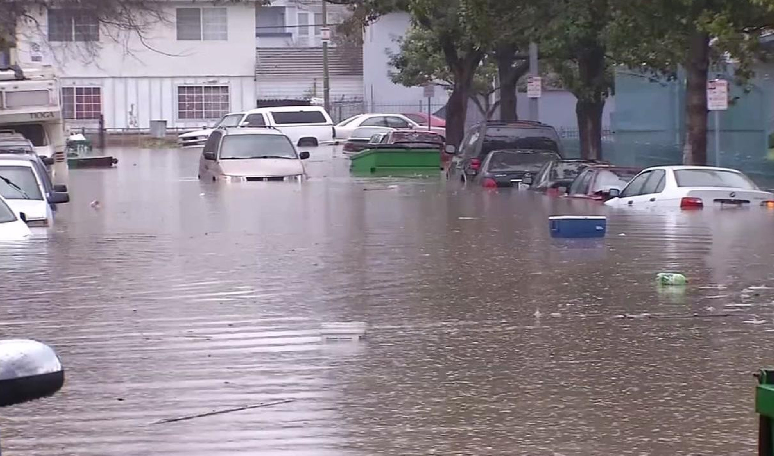 High-Level Committee (HLC) launched projects to tackle Urban Flooding 