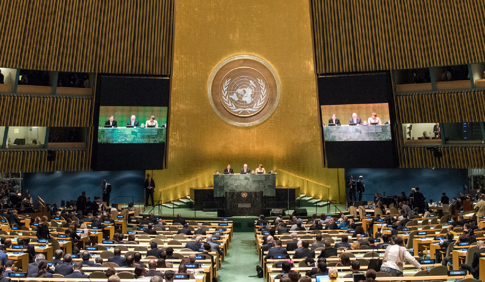 UNGA passes a Resolution calling Security Council (SC) to admit Palestine as member of UN